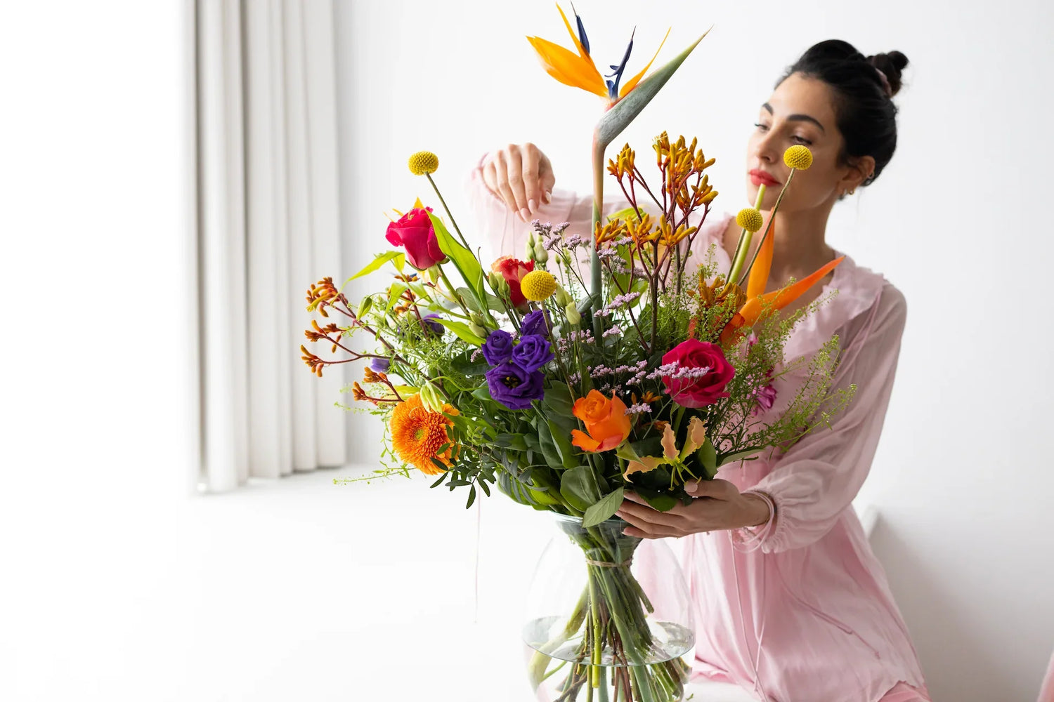Verjaardag vrouw bloemen modern