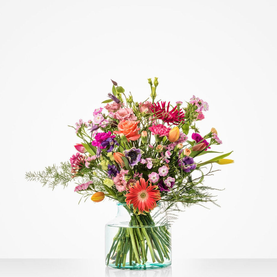 Blooming spring bouquet