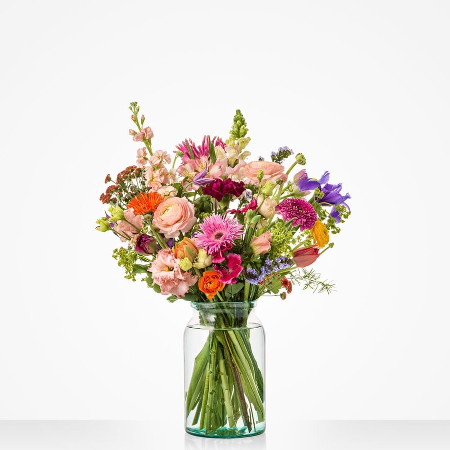 Colourful spring bouquet