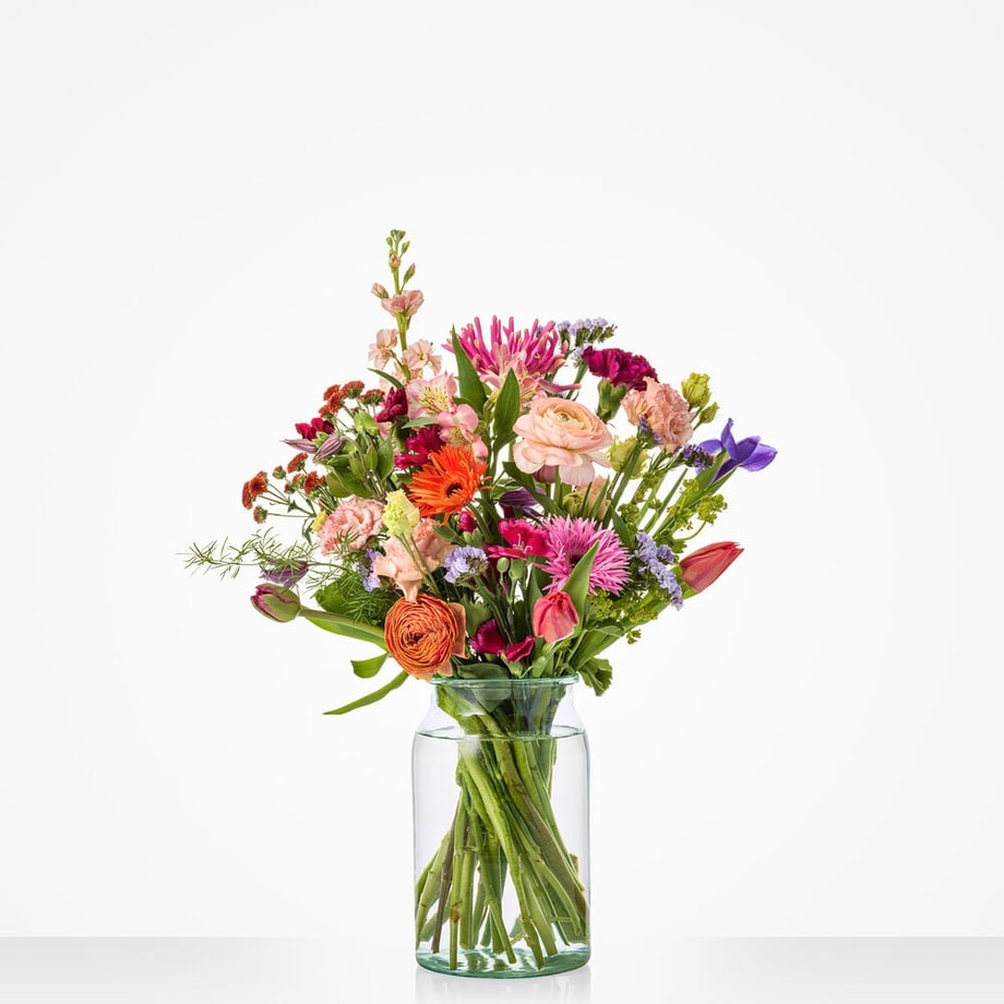 Colourful spring bouquet