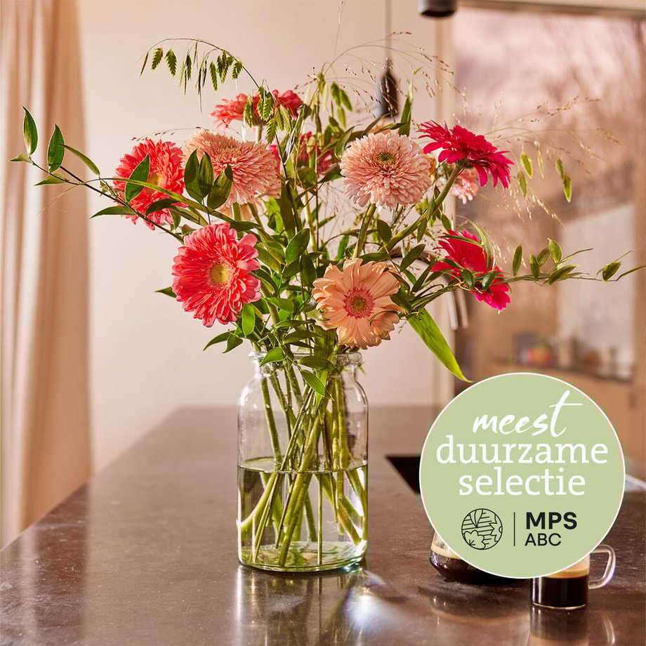 Sustainable gerbera bouquet