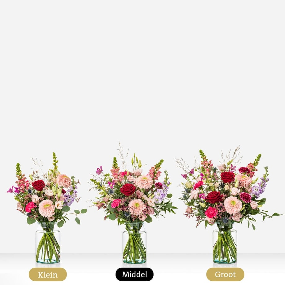 3 variaties (klein, middel en groot) van een boeket bloemen met o.a. bont en pastelgekleurde gerbera’s, leeuwenbekjes en rozen