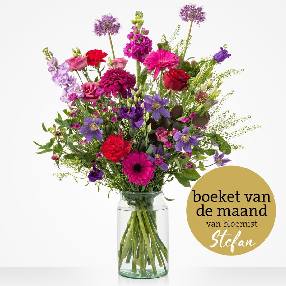Monthly bouquet of February