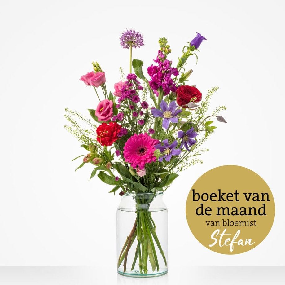 Monthly bouquet of February