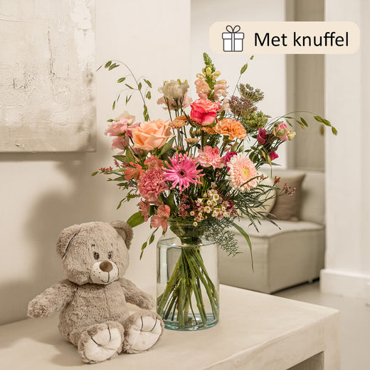Big hug bouquet (gift set with cuddly toy)
